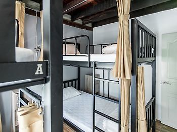 Hostel Punhug Chiang Mai Zewnętrze zdjęcie